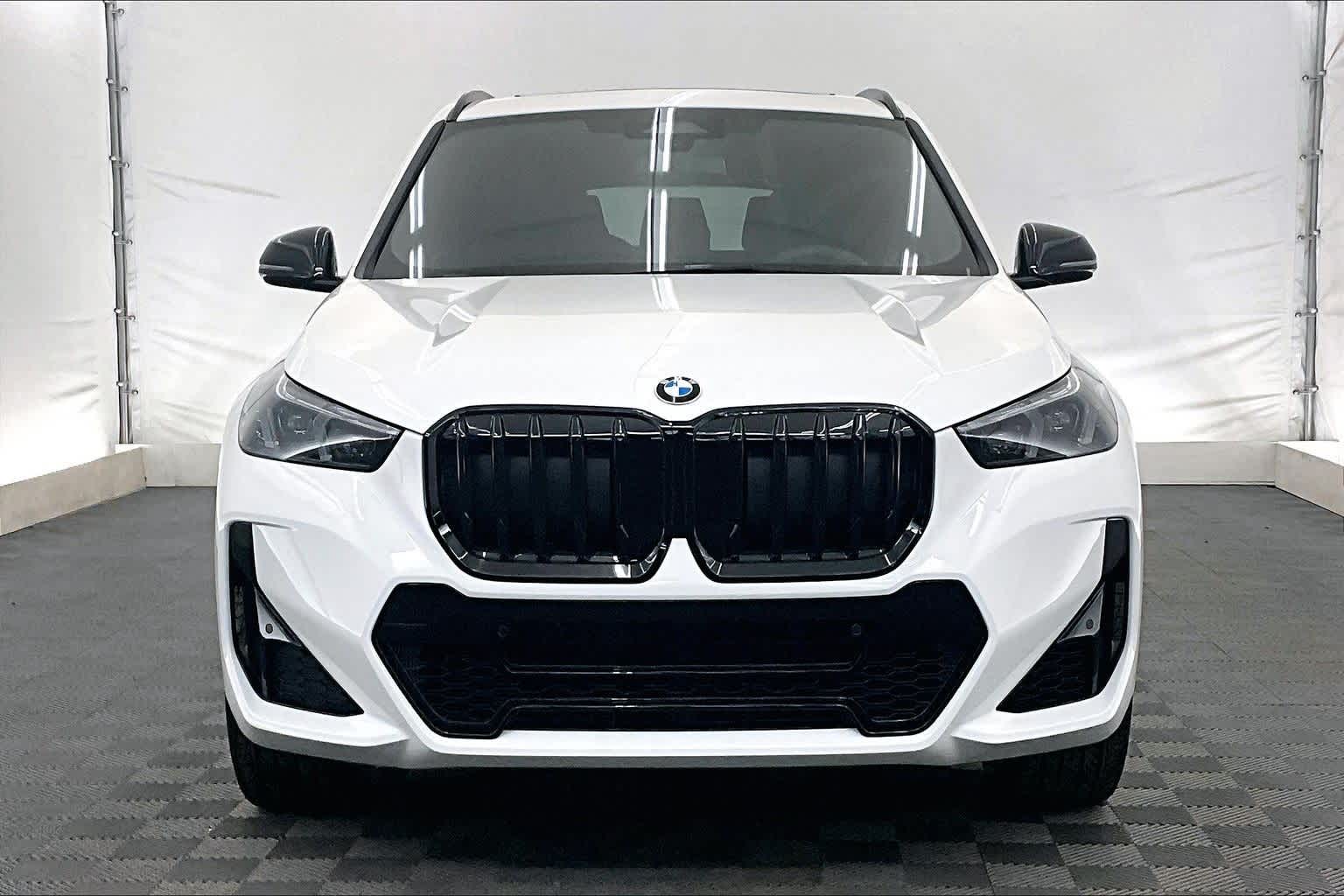 Thumbnail: 2026 BMW X1 - 6
