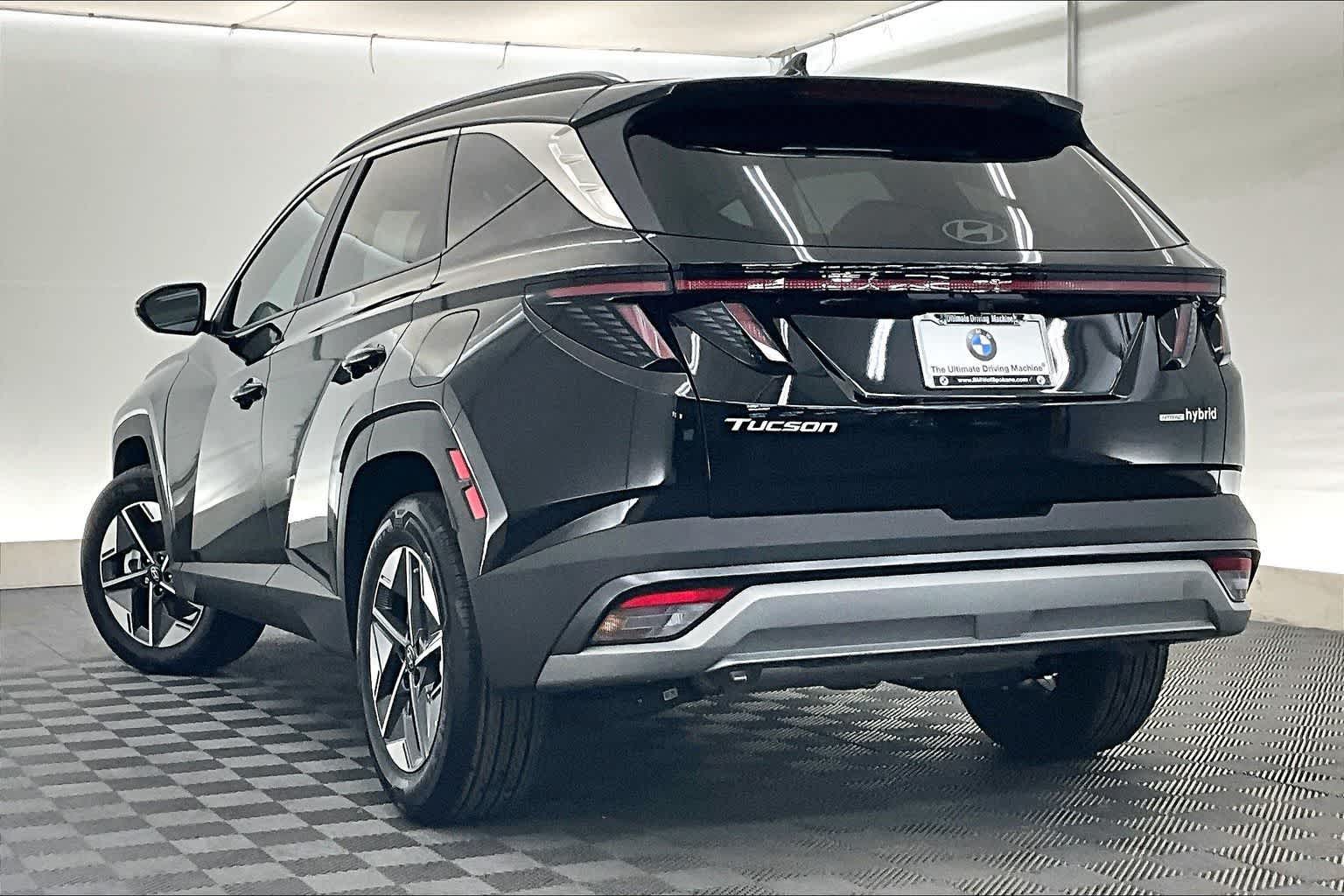 Thumbnail: 2025 Hyundai Tucson - 4