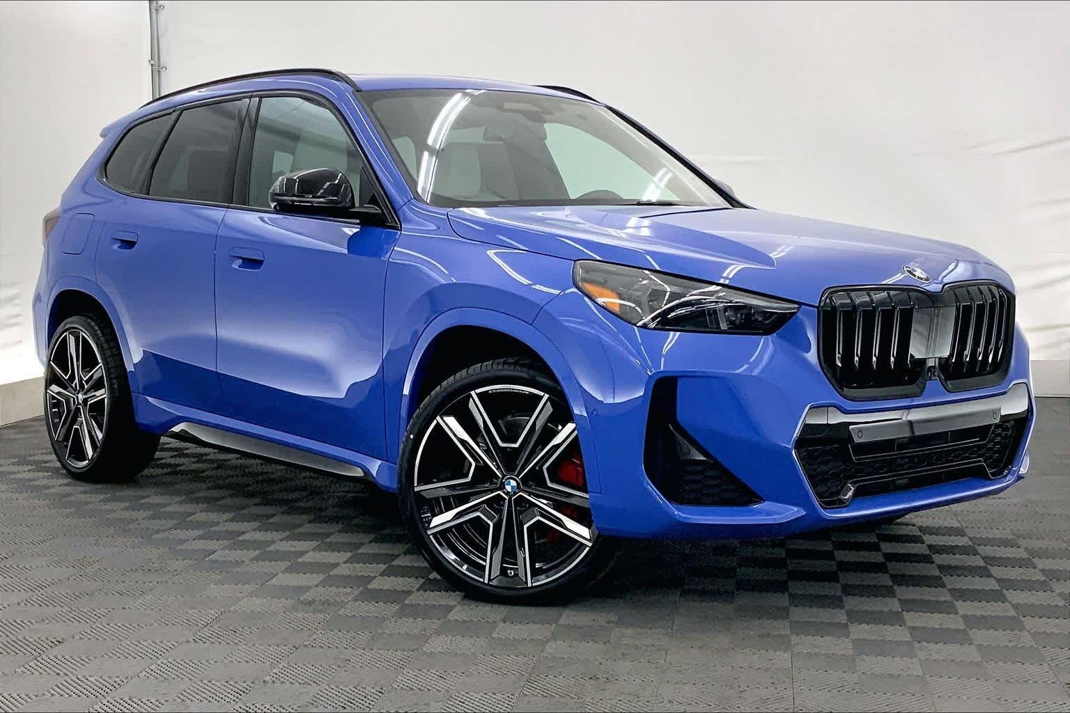 Thumbnail: 2026 BMW X1 - 21