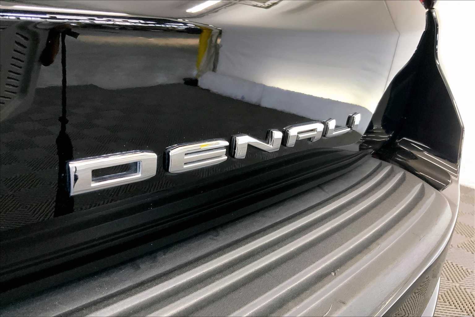 Thumbnail: 2023 GMC Yukon - 7
