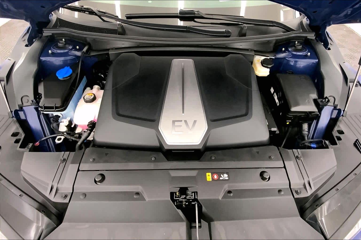 Thumbnail: 2023 Kia EV6 - 9