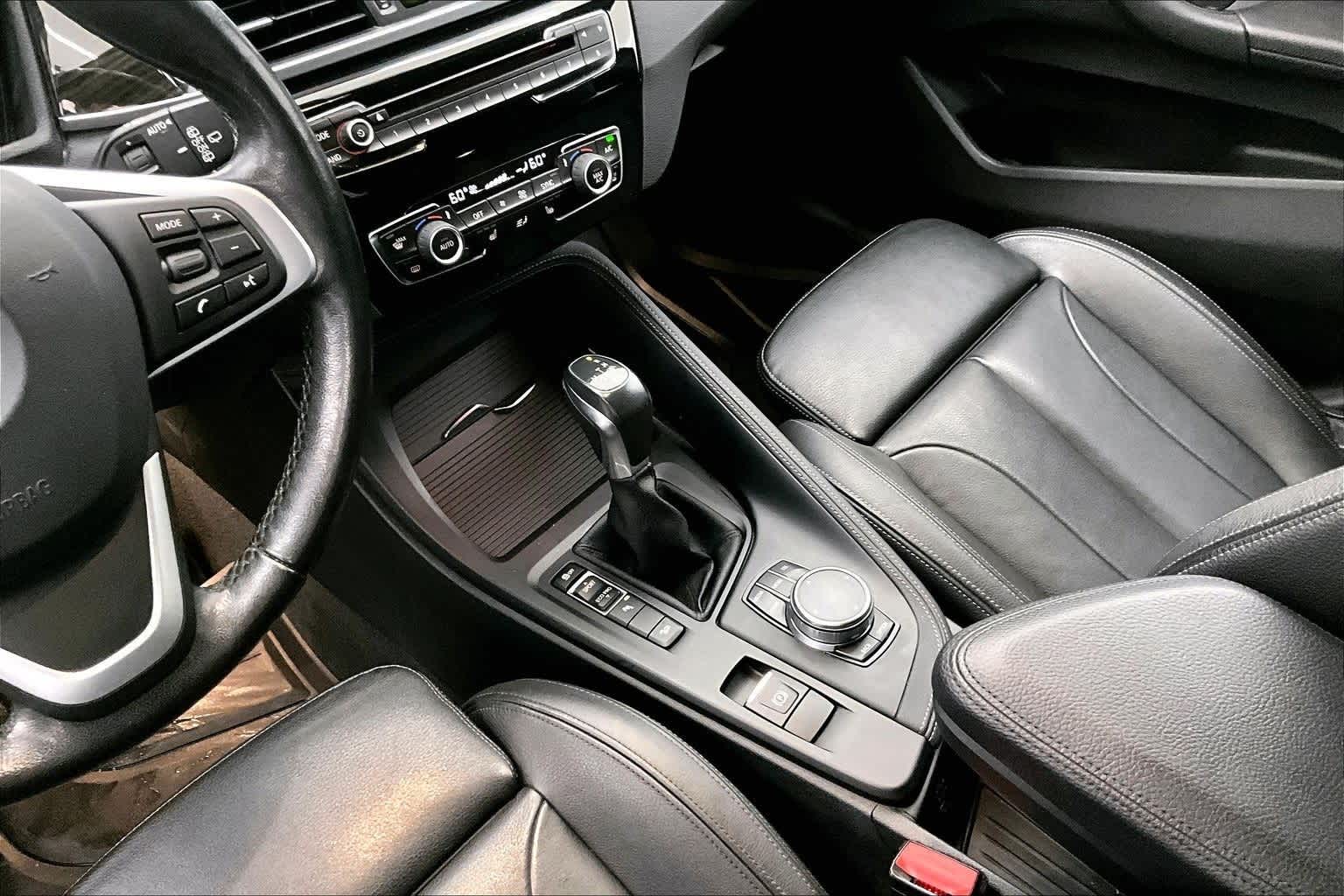 Thumbnail: 2017 BMW X1 - 16