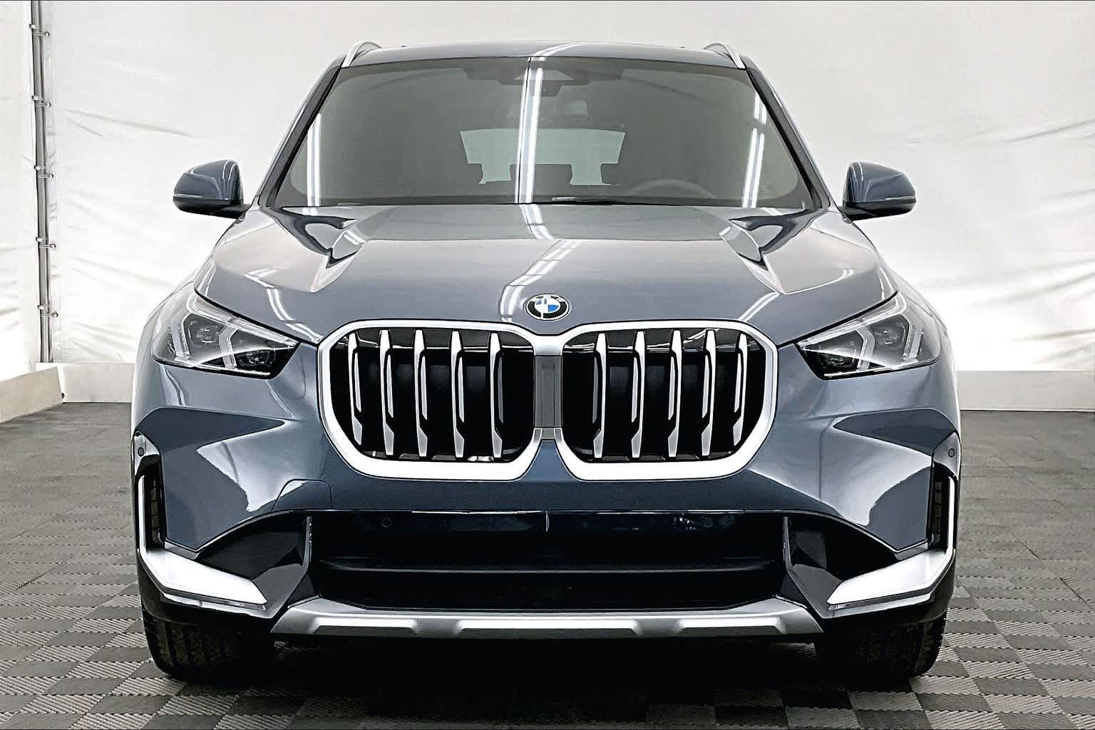 Thumbnail: 2026 BMW X1 - 6