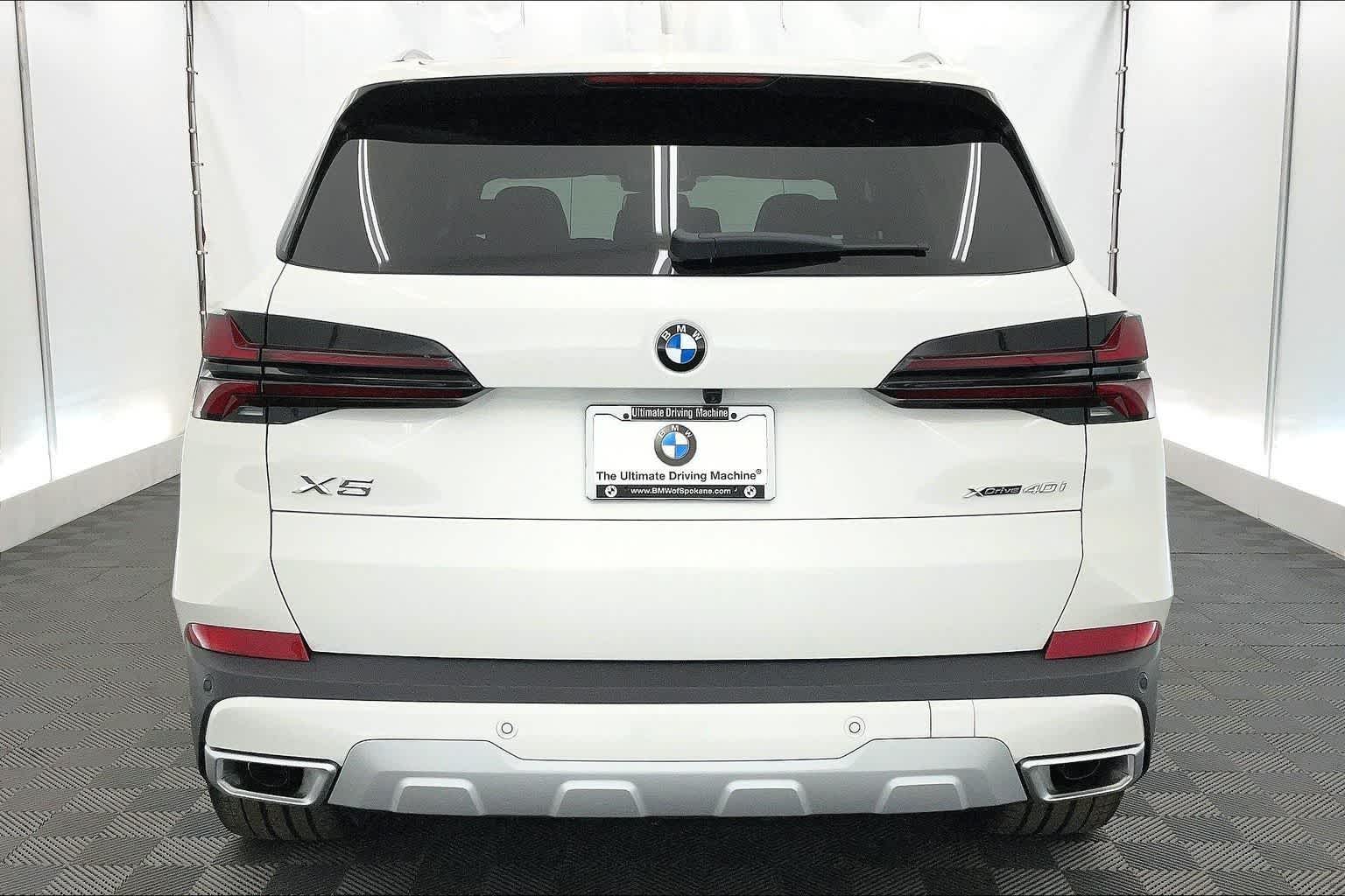 Thumbnail: 2026 BMW X5 - 5