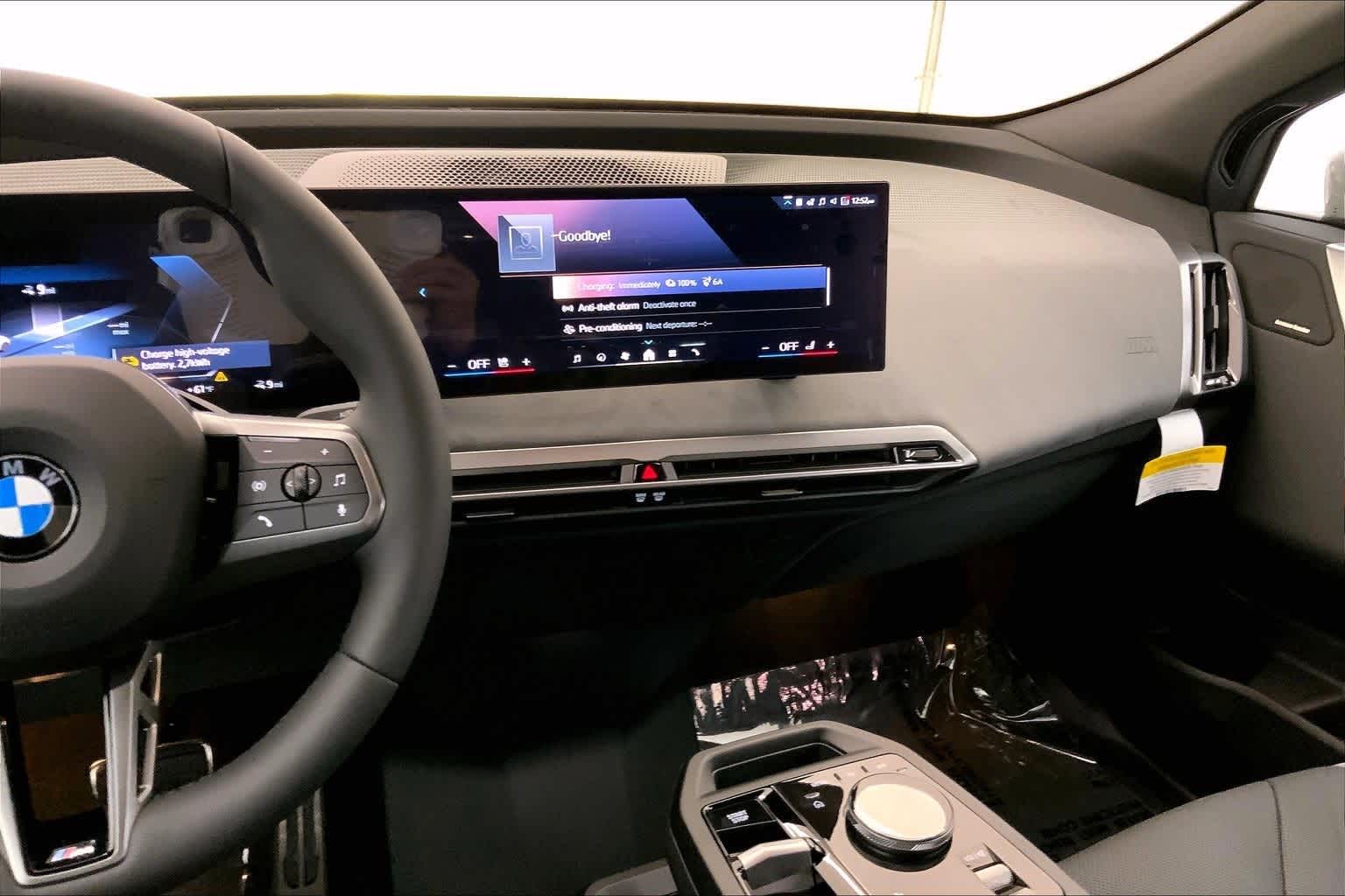 Thumbnail: 2026 BMW iX - 16