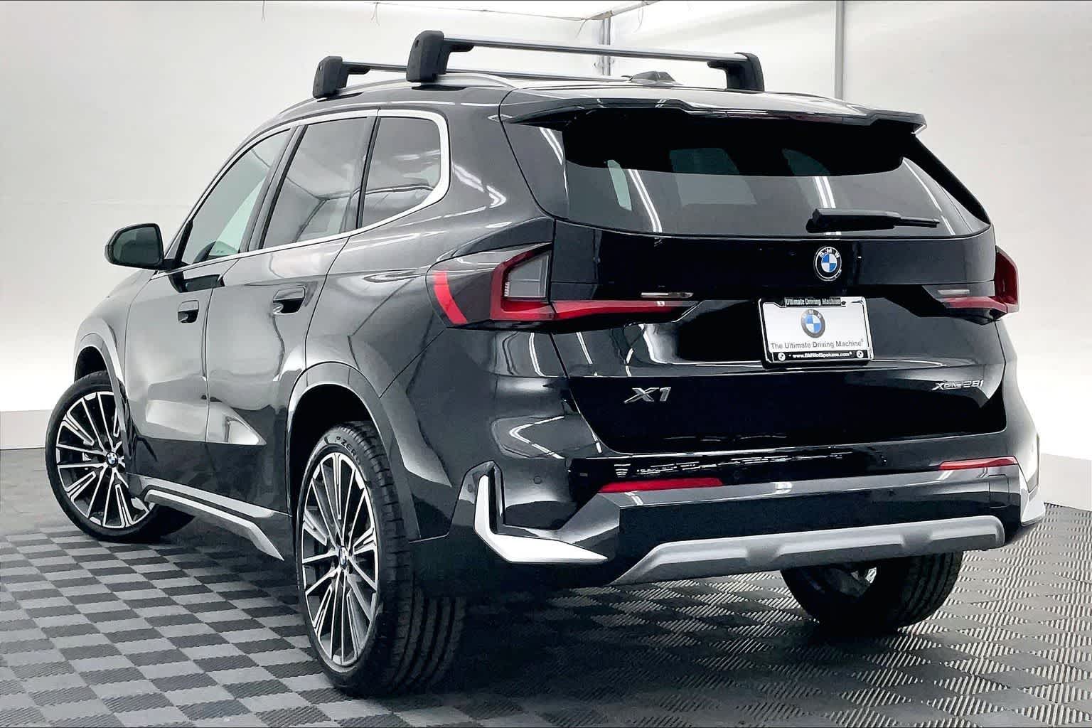 Thumbnail: 2026 BMW X1 - 4