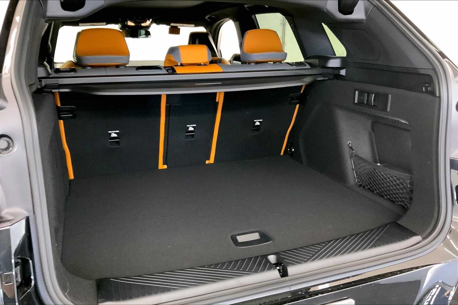 Thumbnail: 2025 BMW X3 - 19