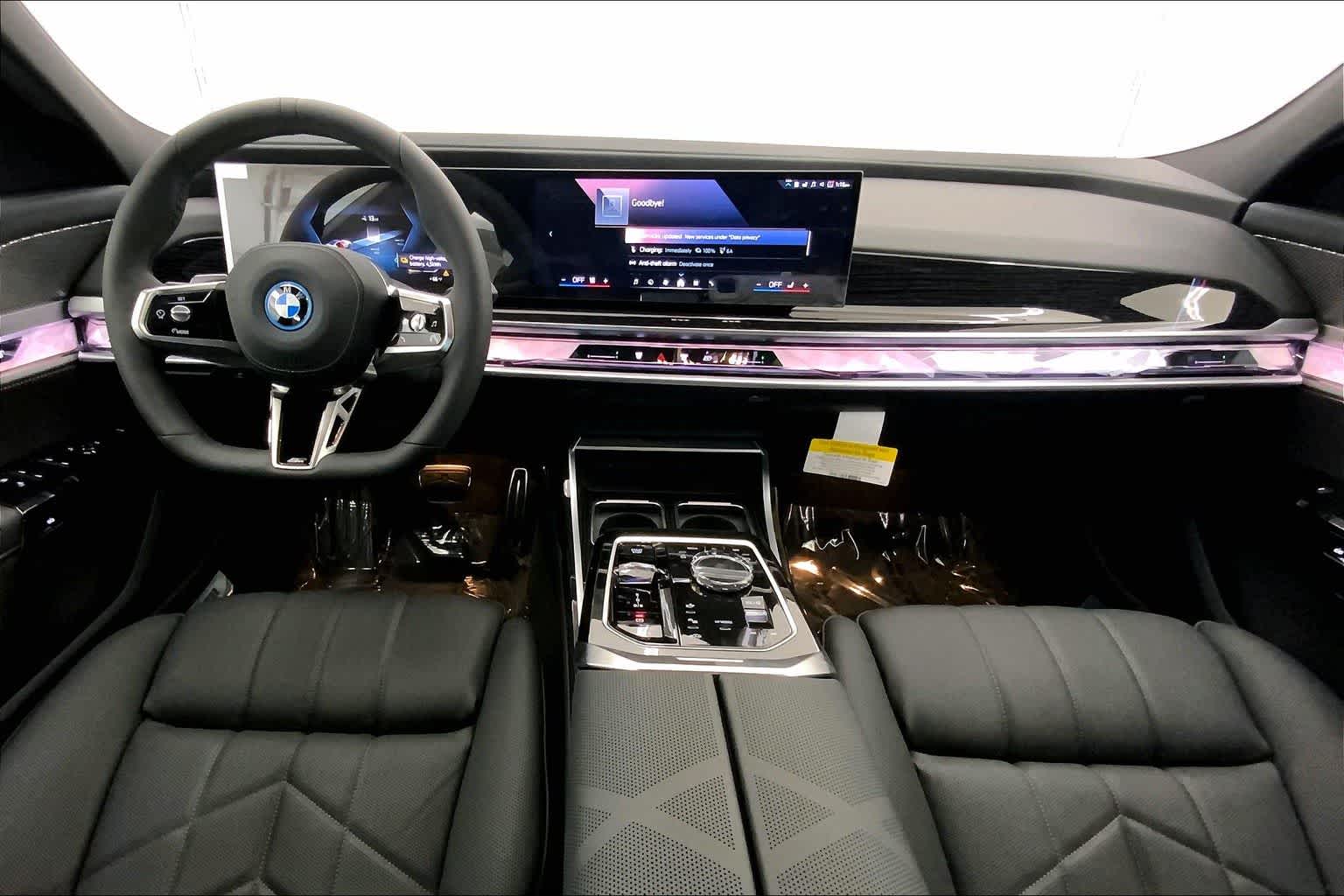 Thumbnail: 2026 BMW i7 - 10