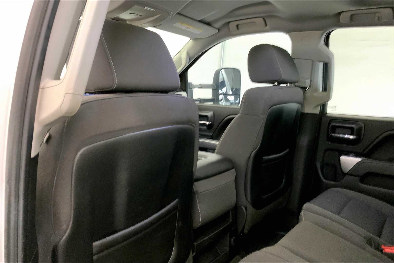 Thumbnail: 2015 Chevrolet Silverado 2500 - 12