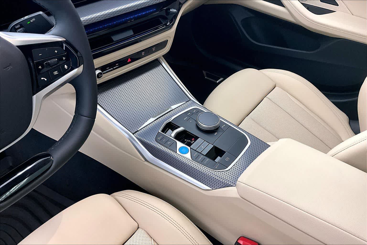 Thumbnail: 2025 BMW i4 - 16