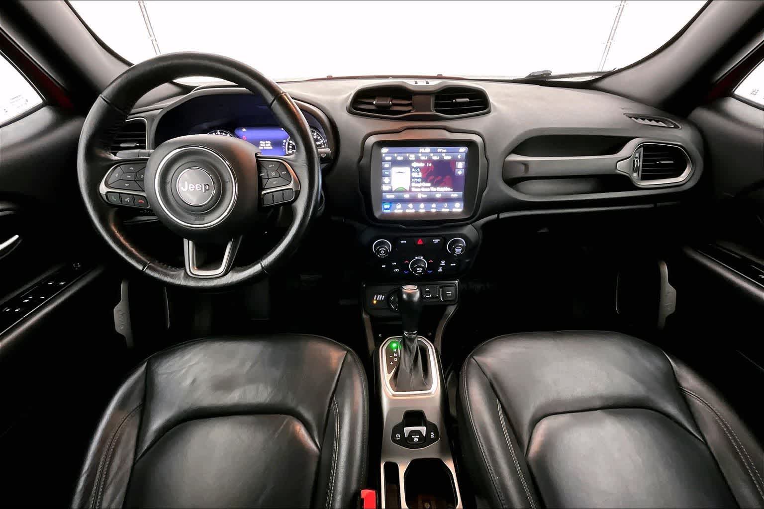 Thumbnail: 2020 Jeep Renegade - 10