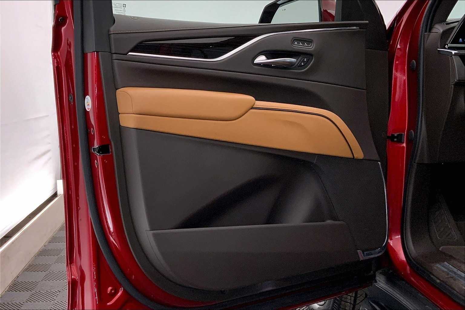 Thumbnail: 2021 Cadillac Escalade - 27