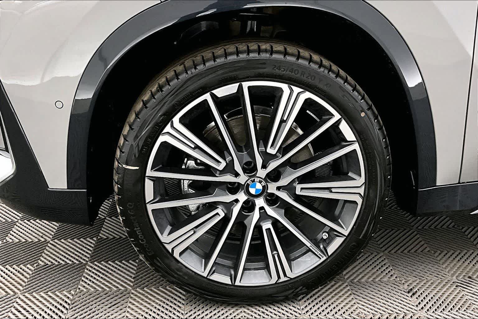 Thumbnail: 2026 BMW X1 - 8