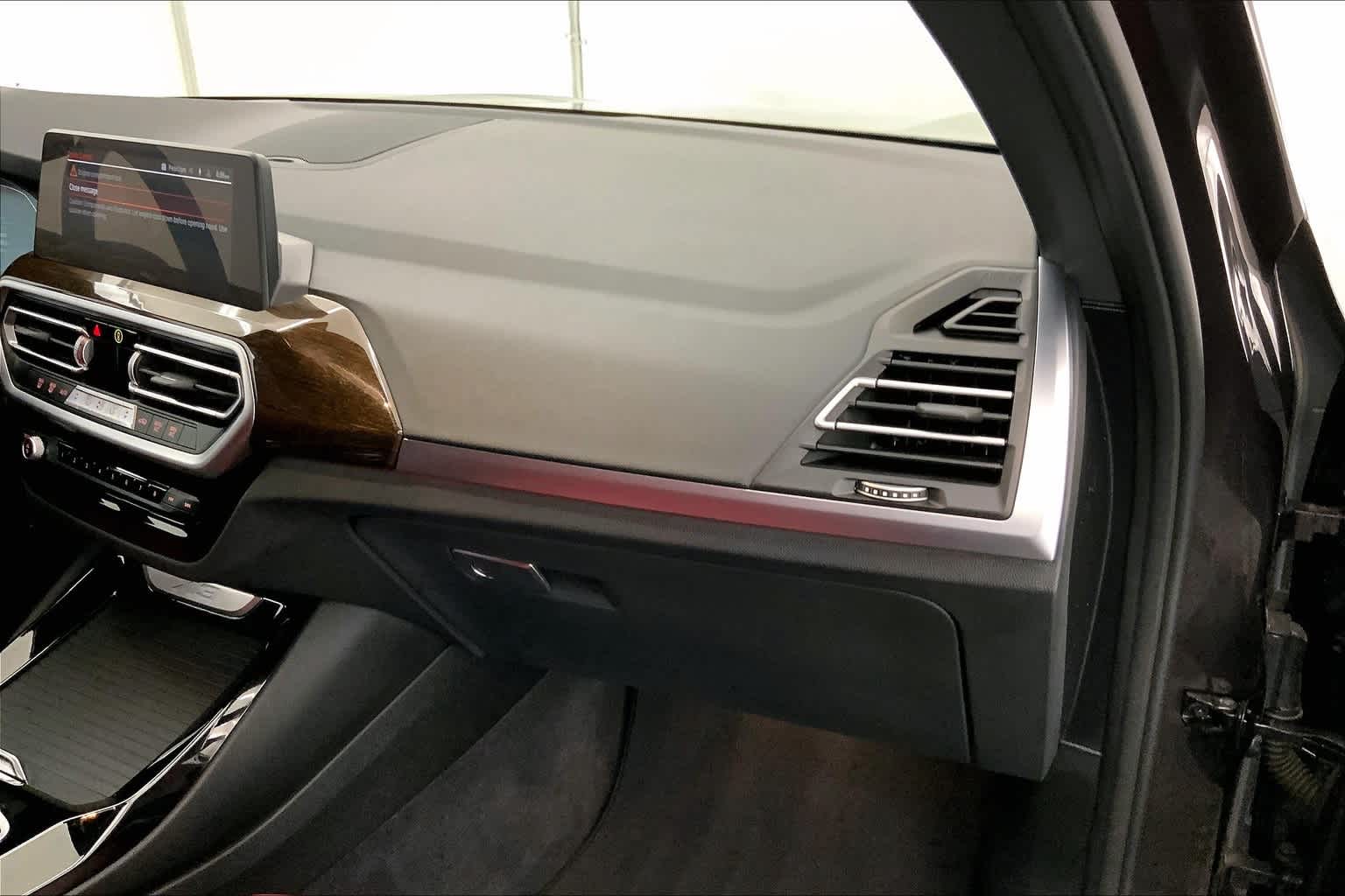 Thumbnail: 2024 BMW X3 - 23