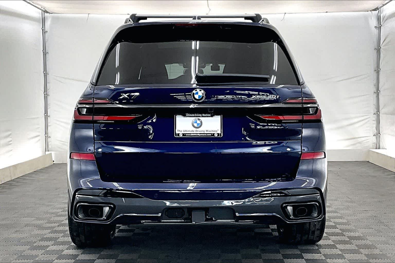 Thumbnail: 2026 BMW X7 - 5