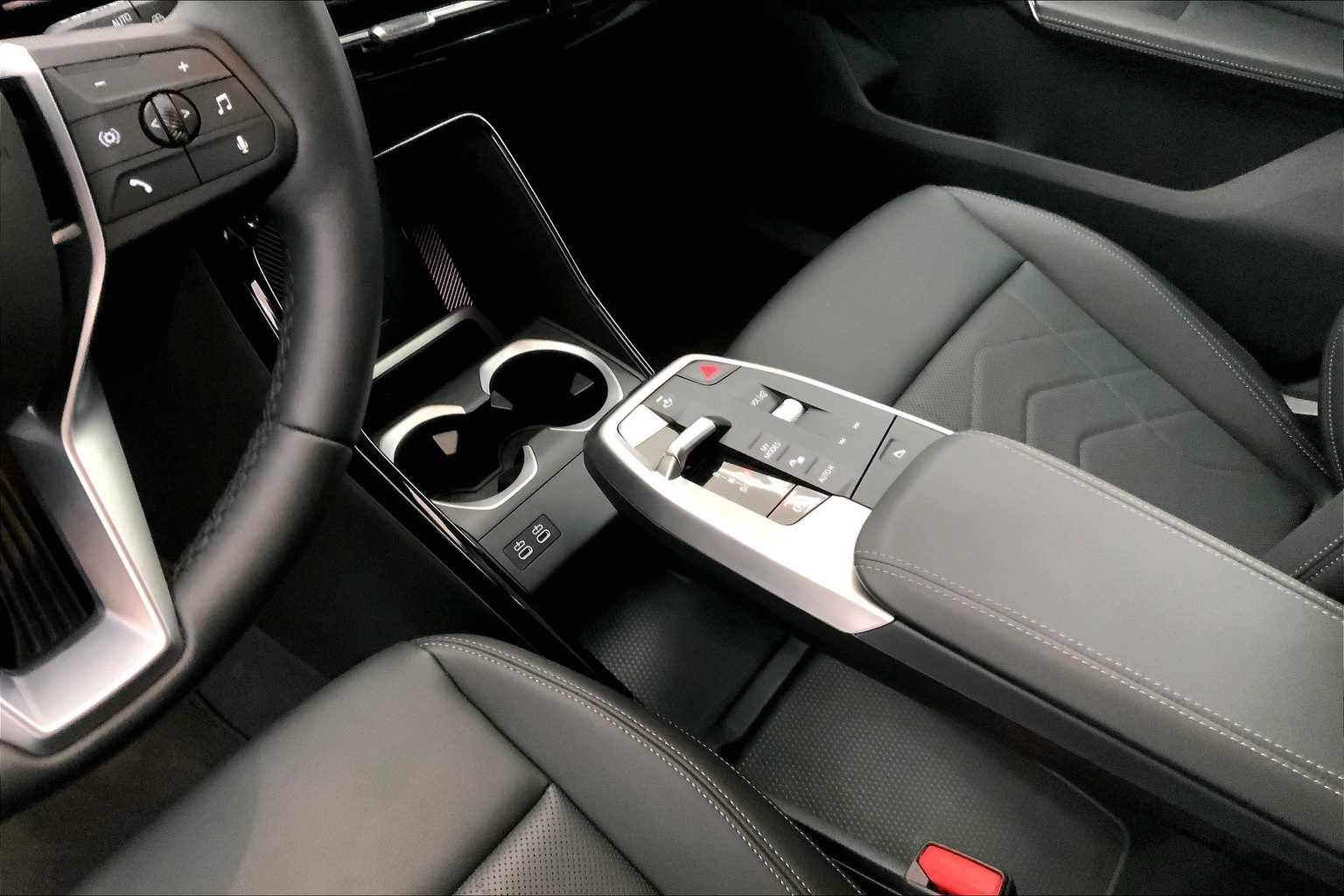 Thumbnail: 2025 BMW X1 - 16