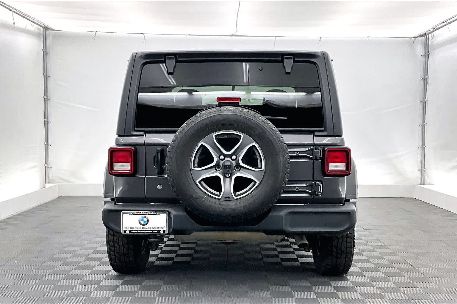 Thumbnail: 2020 Jeep Wrangler - 5