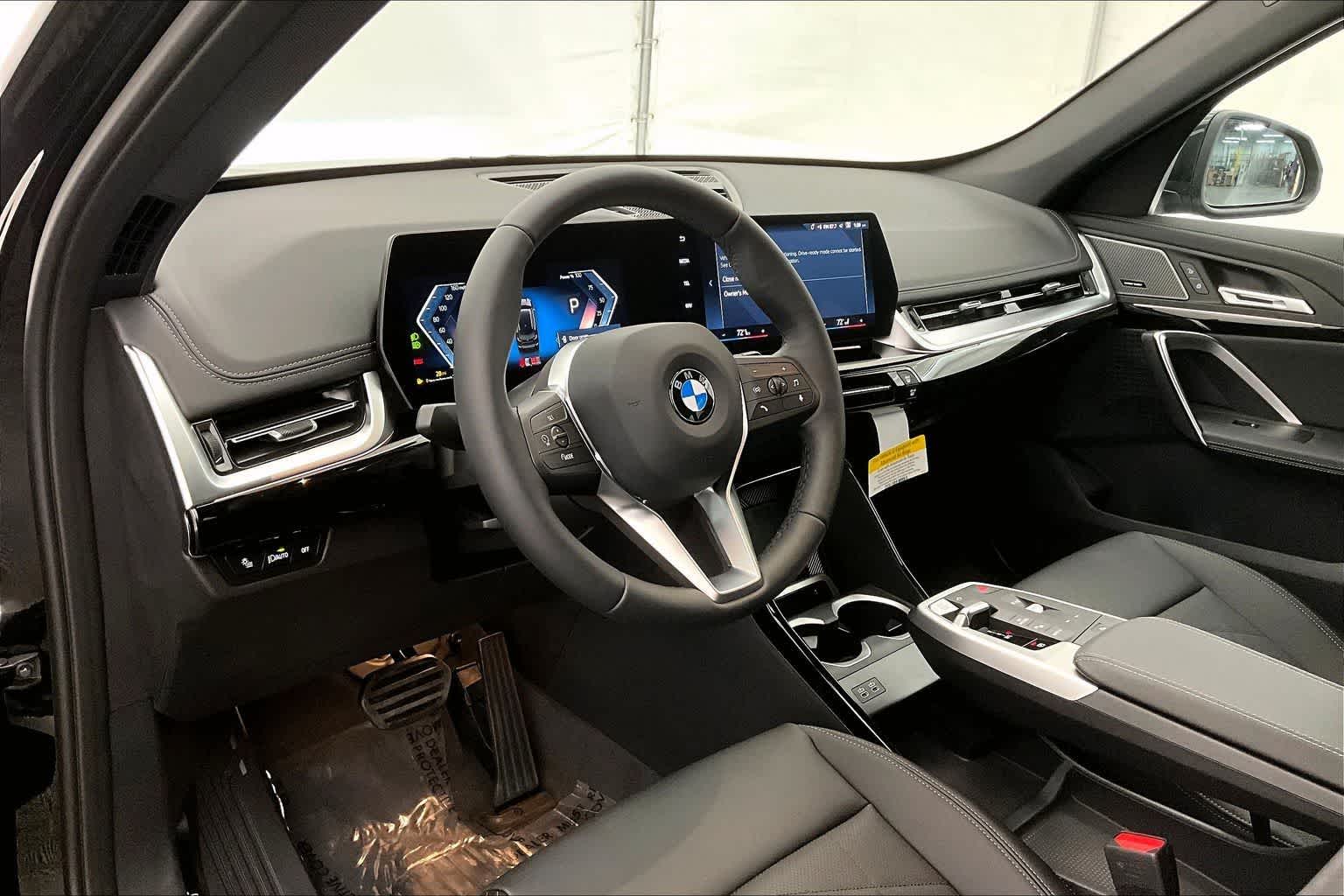 Thumbnail: 2026 BMW X1 - 2