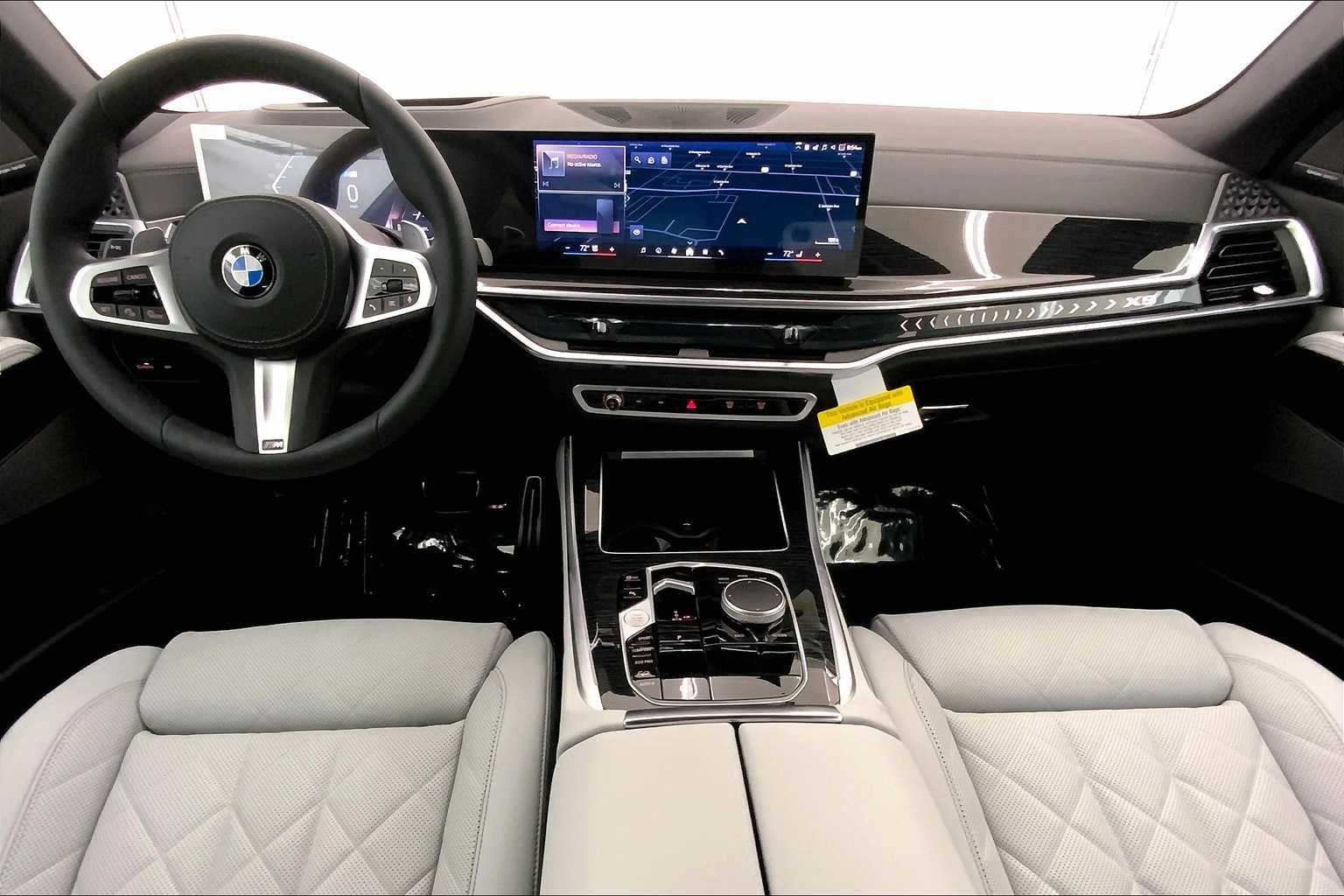 Thumbnail: 2026 BMW X5 - 10