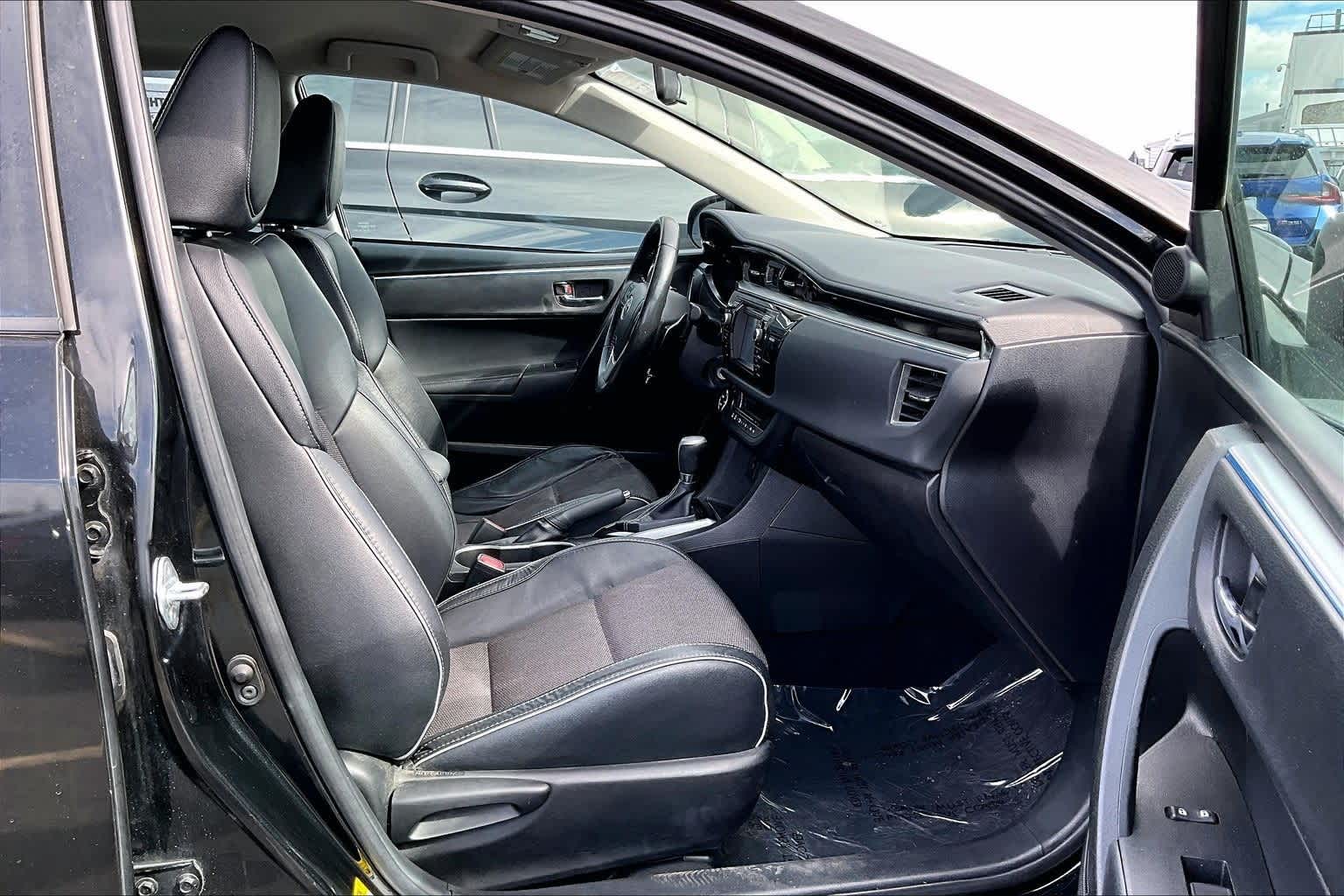 Thumbnail: 2016 Toyota Corolla - 14