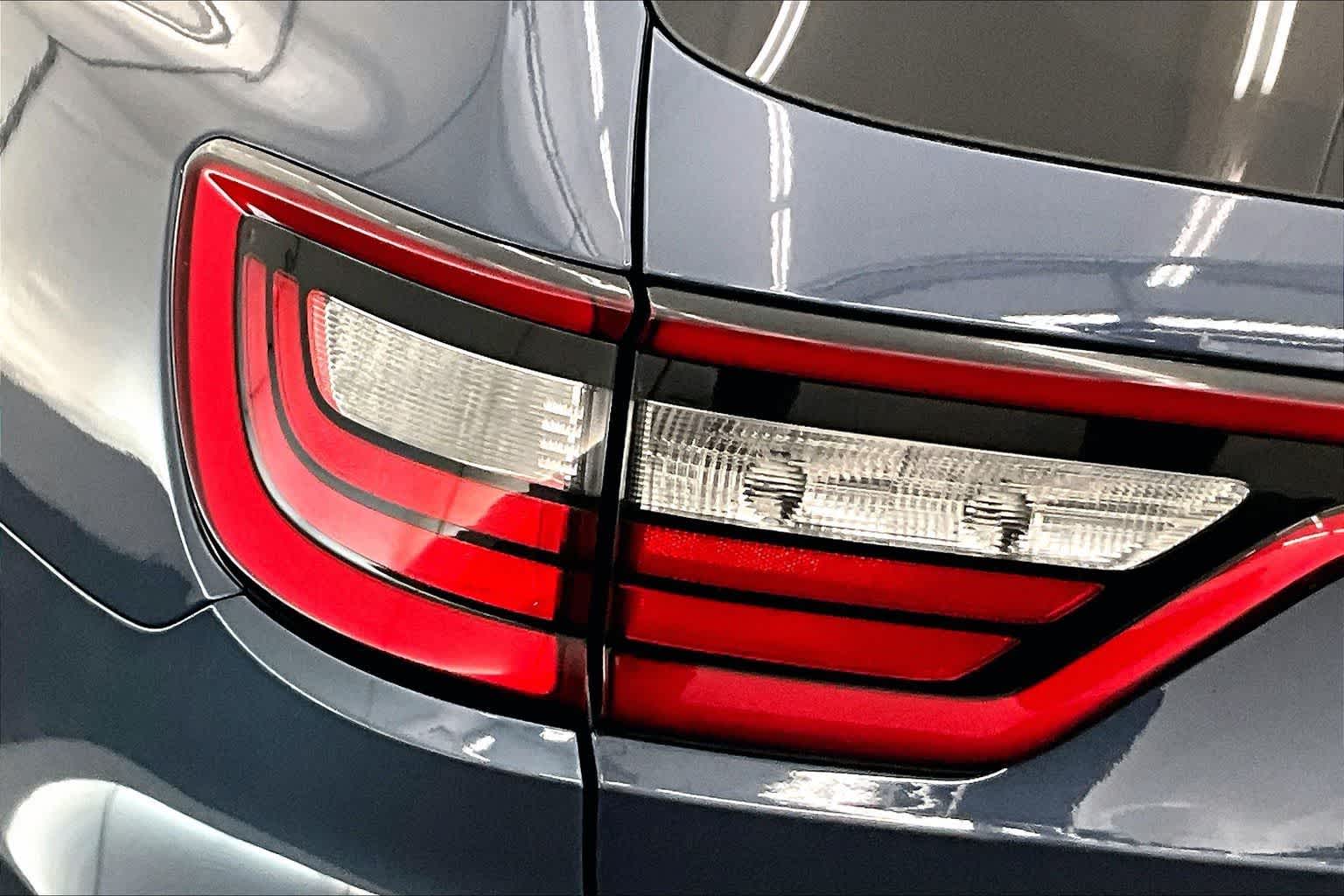 Thumbnail: 2019 Dodge Durango - 32