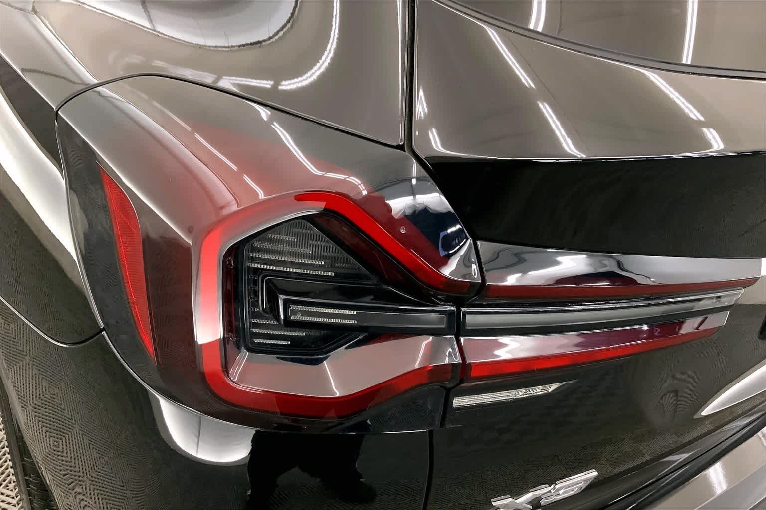 Thumbnail: 2024 BMW X3 - 32