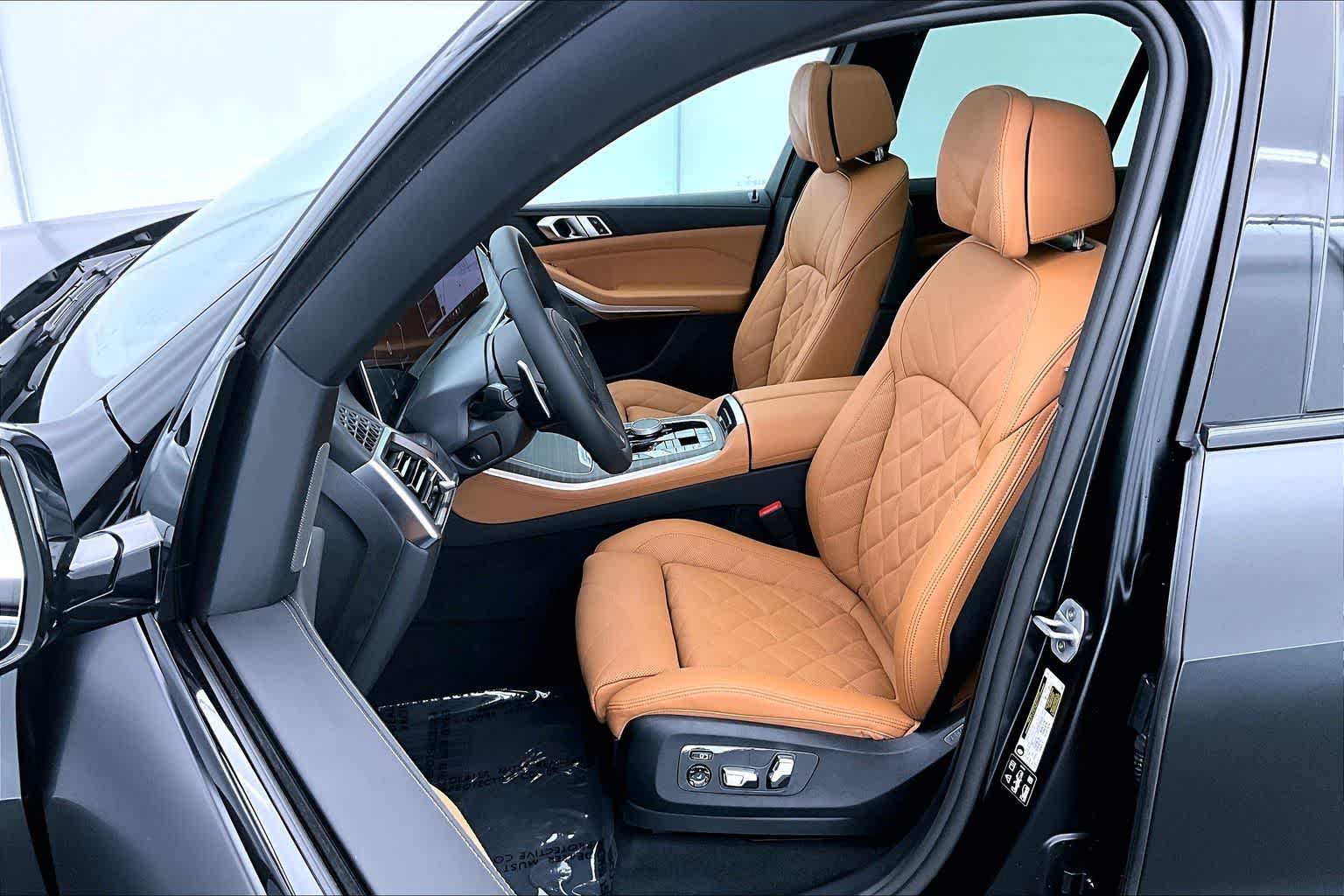 Thumbnail: 2026 BMW X5 - 11