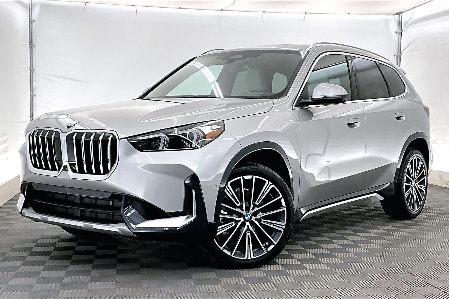 Thumbnail: 2026 BMW X1 - 1