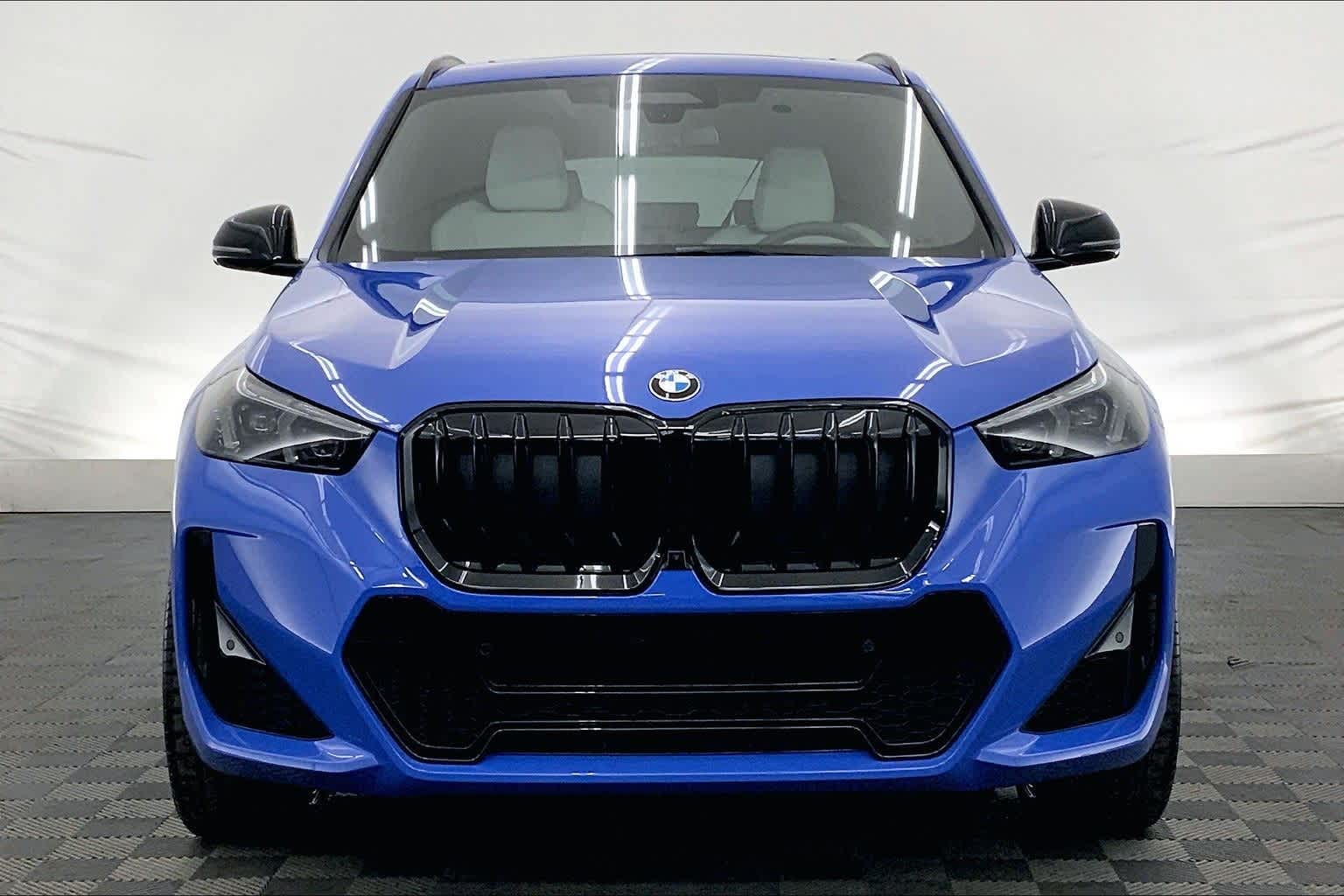 Thumbnail: 2026 BMW X1 - 6
