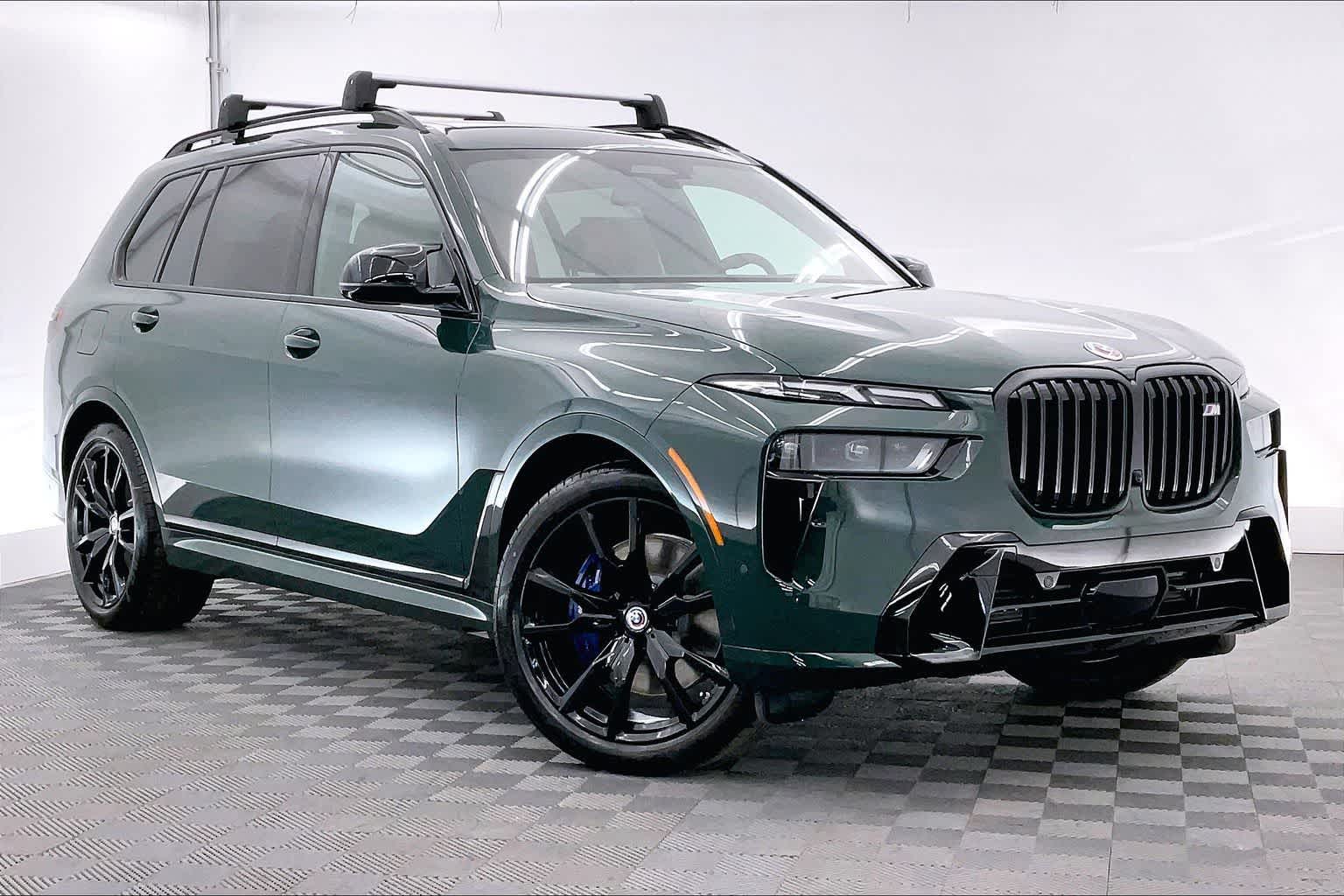 Thumbnail: 2026 BMW X7 - 21