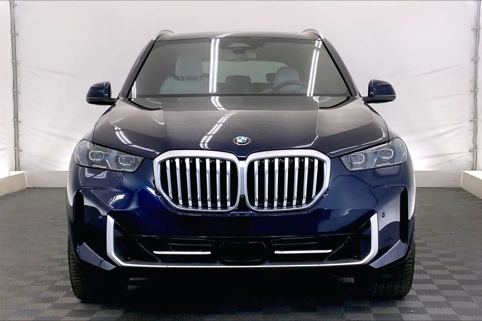 Thumbnail: 2026 BMW X5 - 6