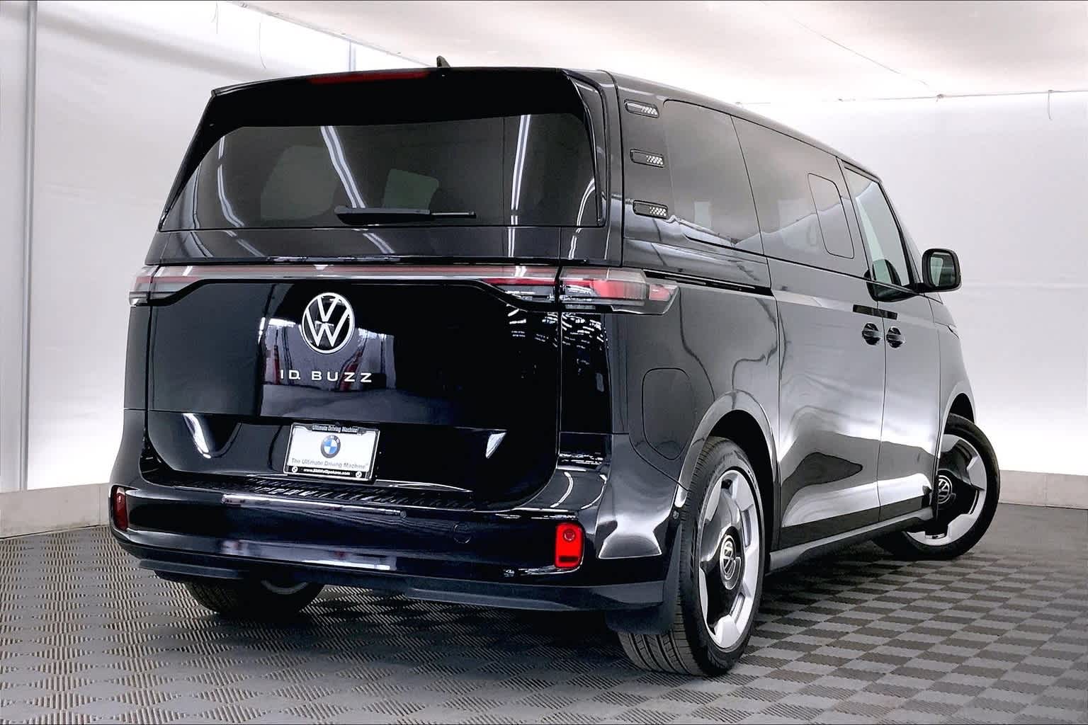 Thumbnail: 2025 Volkswagen ID.Buzz - 22