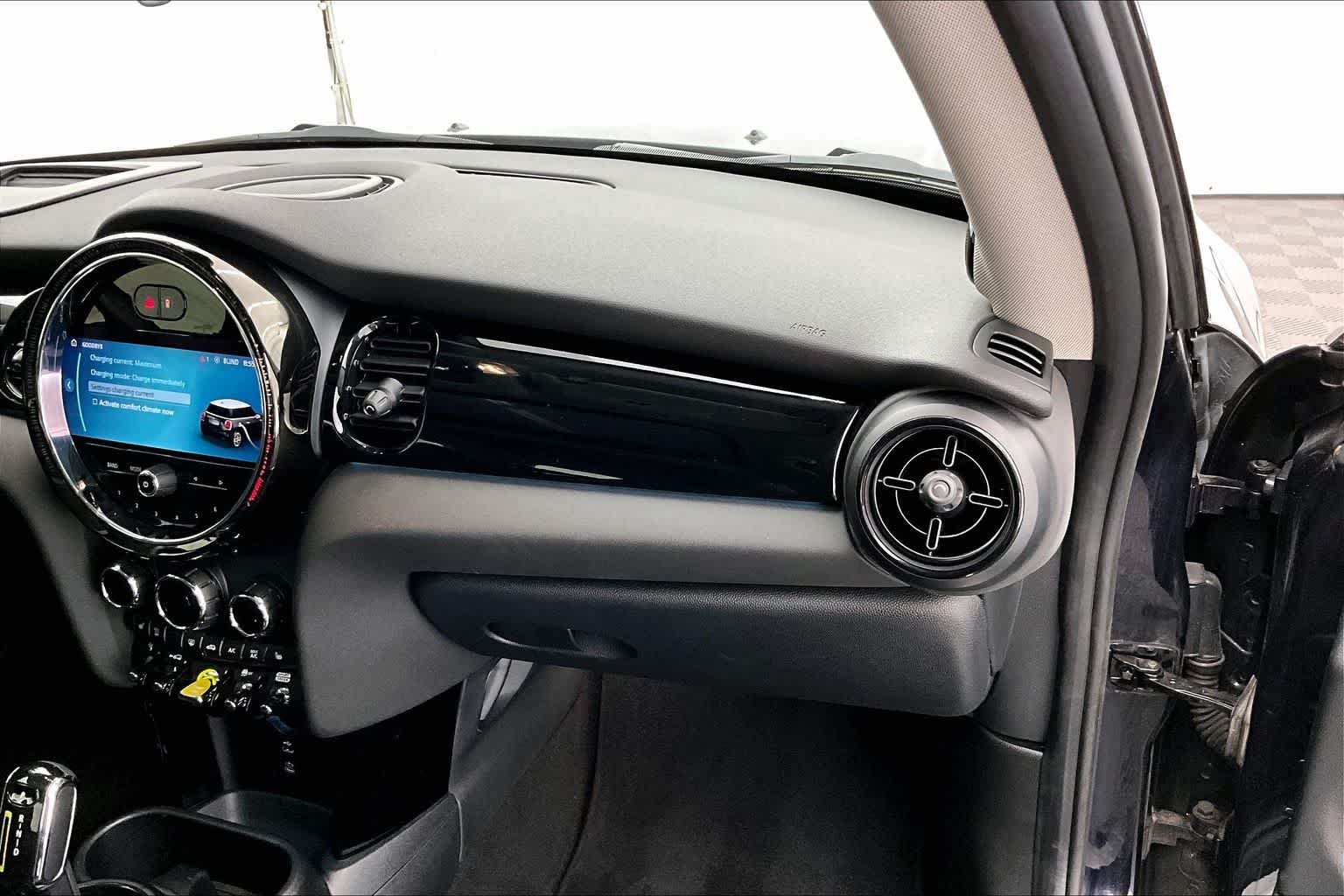 Thumbnail: 2024 MINI Cooper Hardtop - 22
