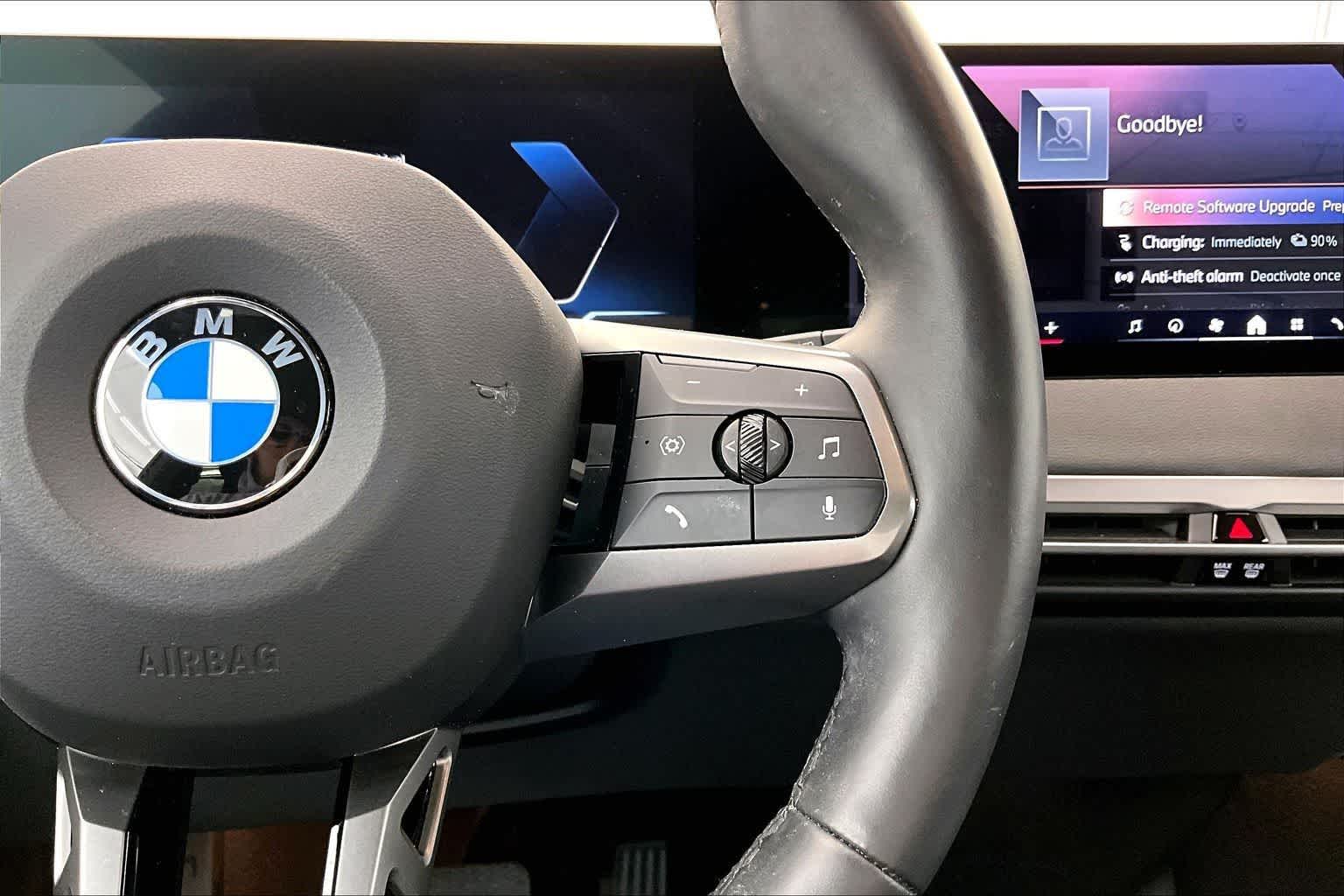 Thumbnail: 2025 BMW iX - 24