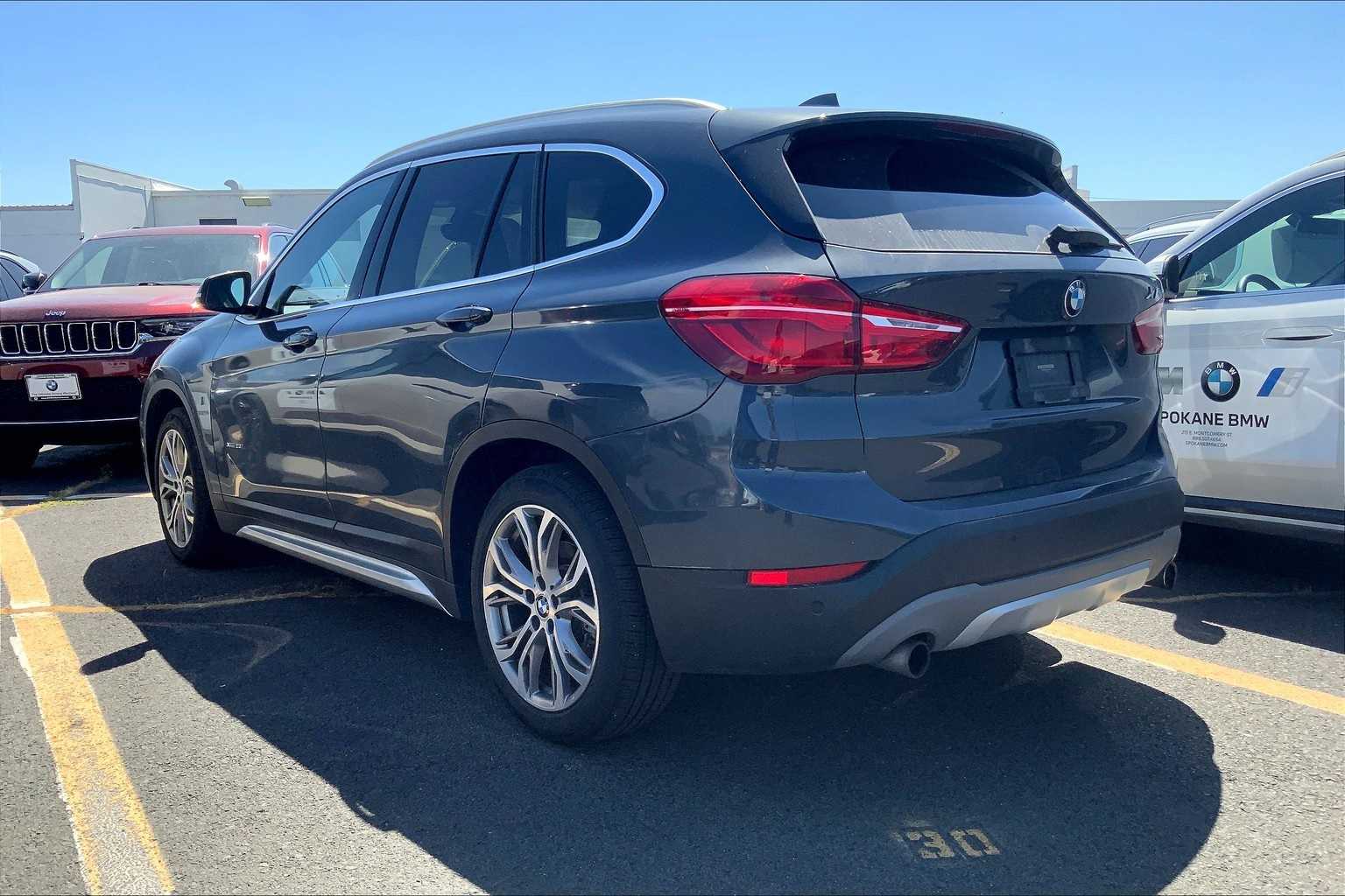 Thumbnail: 2017 BMW X1 - 4