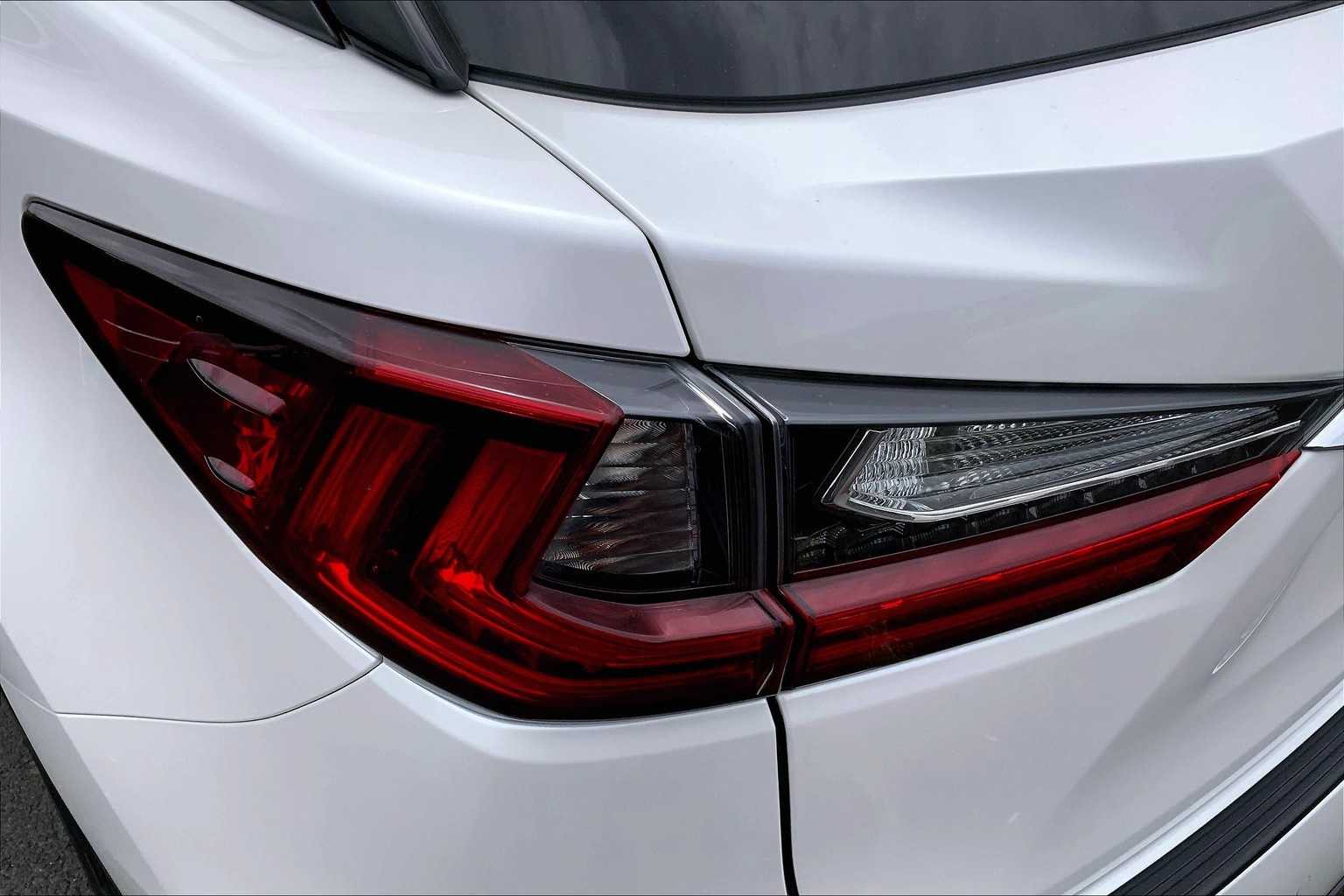 Thumbnail: 2018 Lexus RX - 15