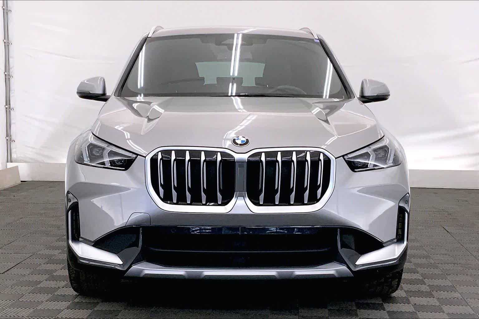 Thumbnail: 2025 BMW X1 - 6