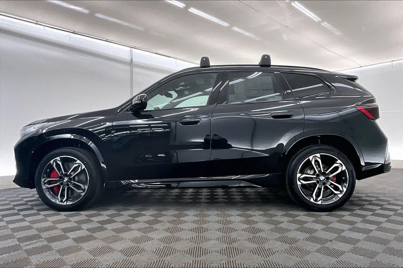 Thumbnail: 2026 BMW X1 - 3