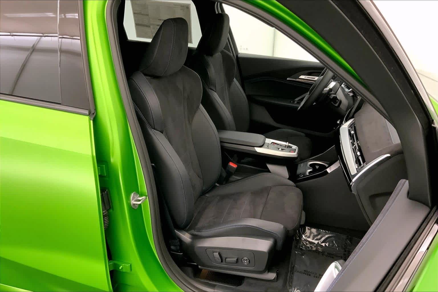 Thumbnail: 2026 BMW X1 - 14