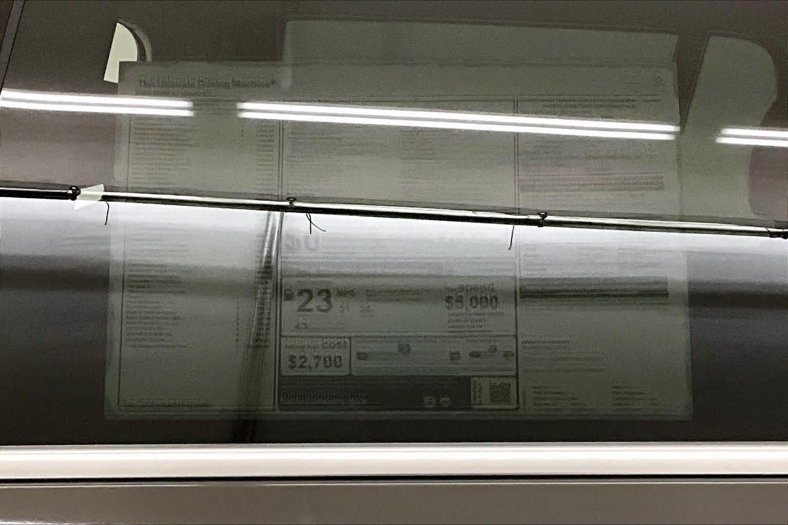 Thumbnail: 2026 BMW X7 - 23