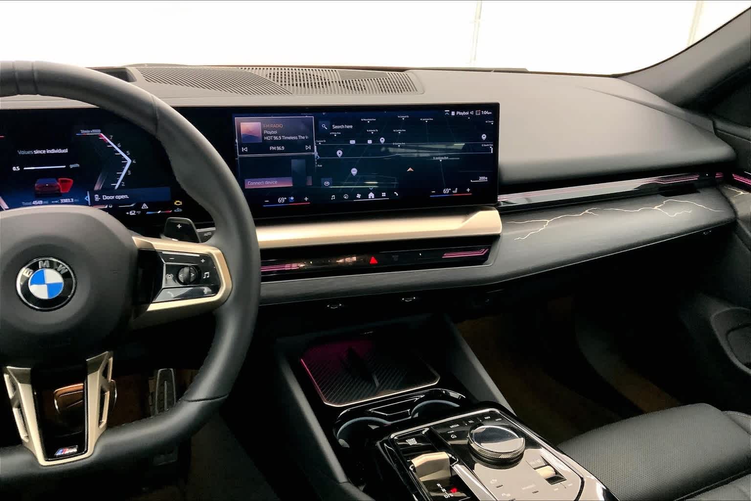 Thumbnail: 2024 BMW 5 Series - 15
