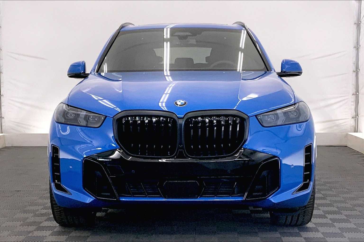 Thumbnail: 2026 BMW X5 - 6