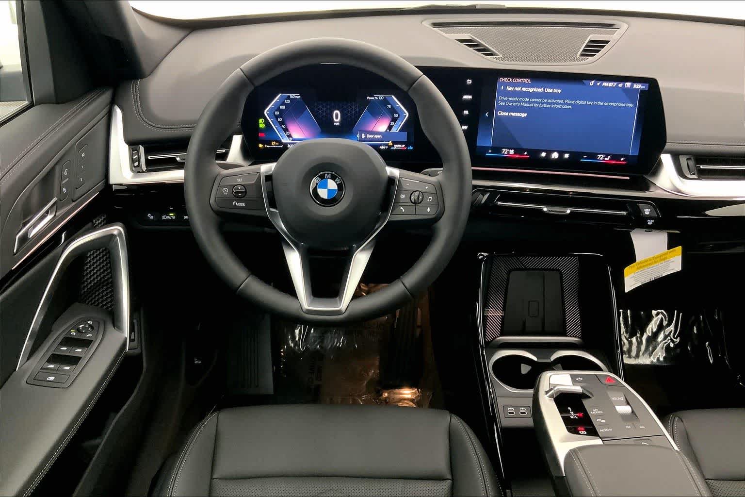 Thumbnail: 2025 BMW X1 - 15