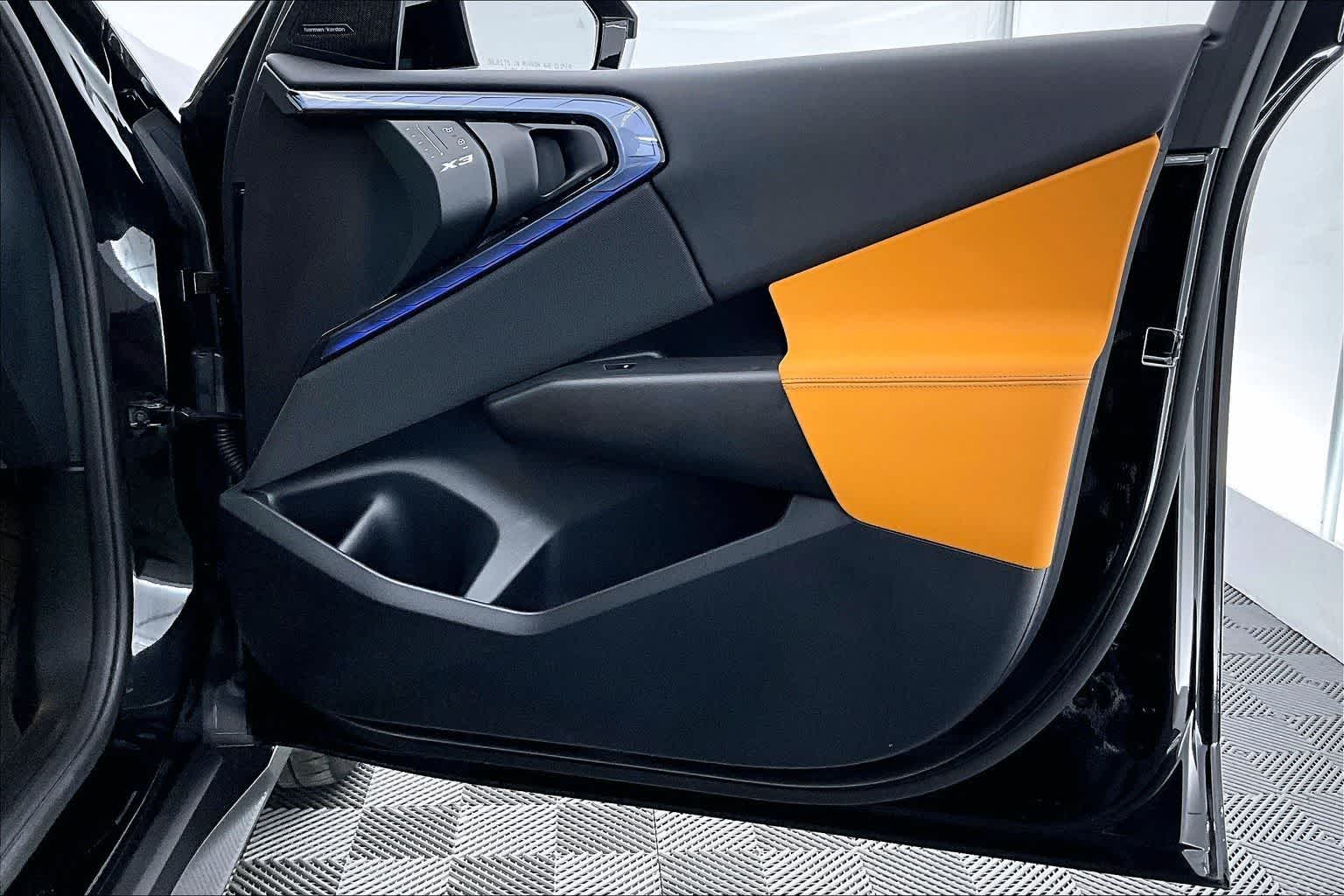Thumbnail: 2025 BMW X3 - 28