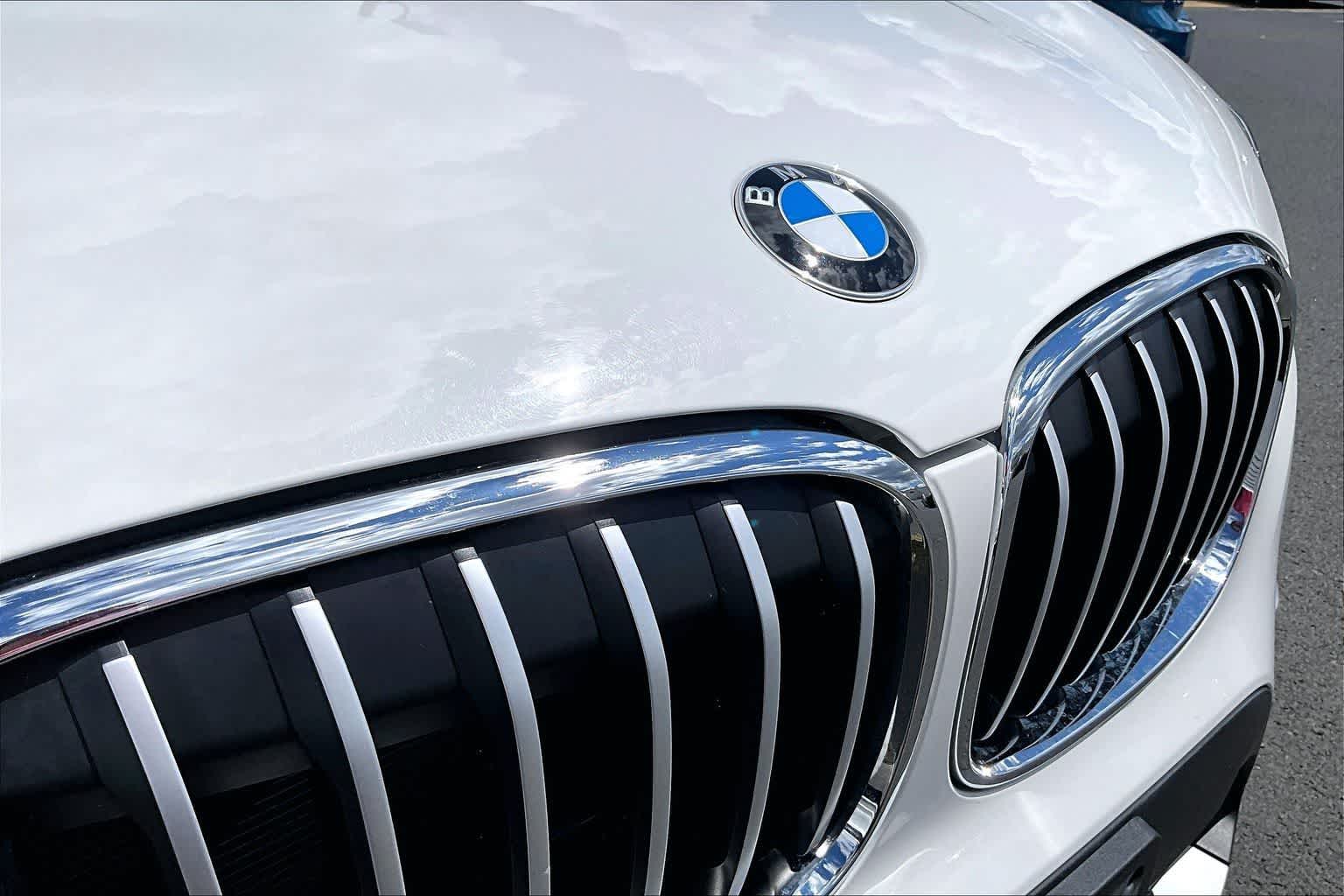 Thumbnail: 2018 BMW X1 - 17
