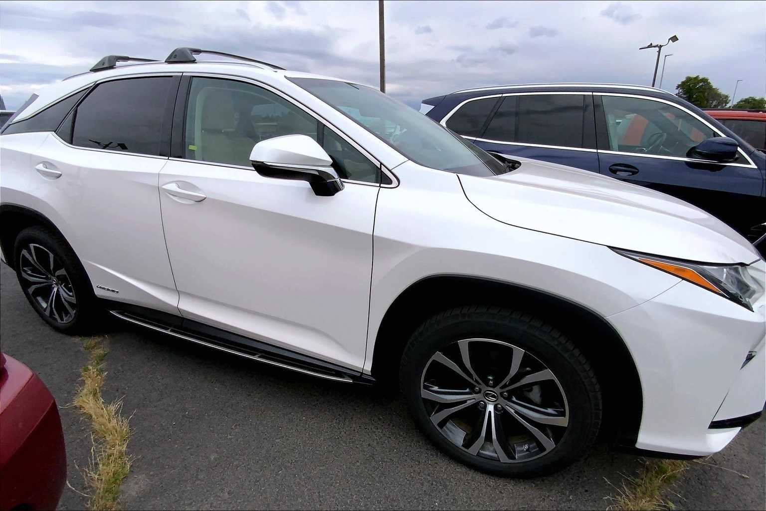 Thumbnail: 2018 Lexus RX - 9