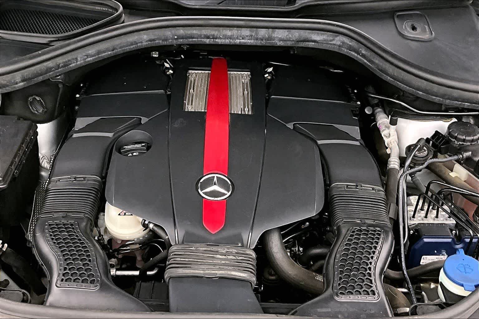 Thumbnail: 2016 Mercedes-Benz GLE - 9