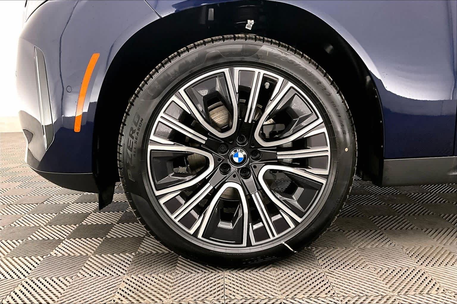 Thumbnail: 2026 BMW X3 - 8