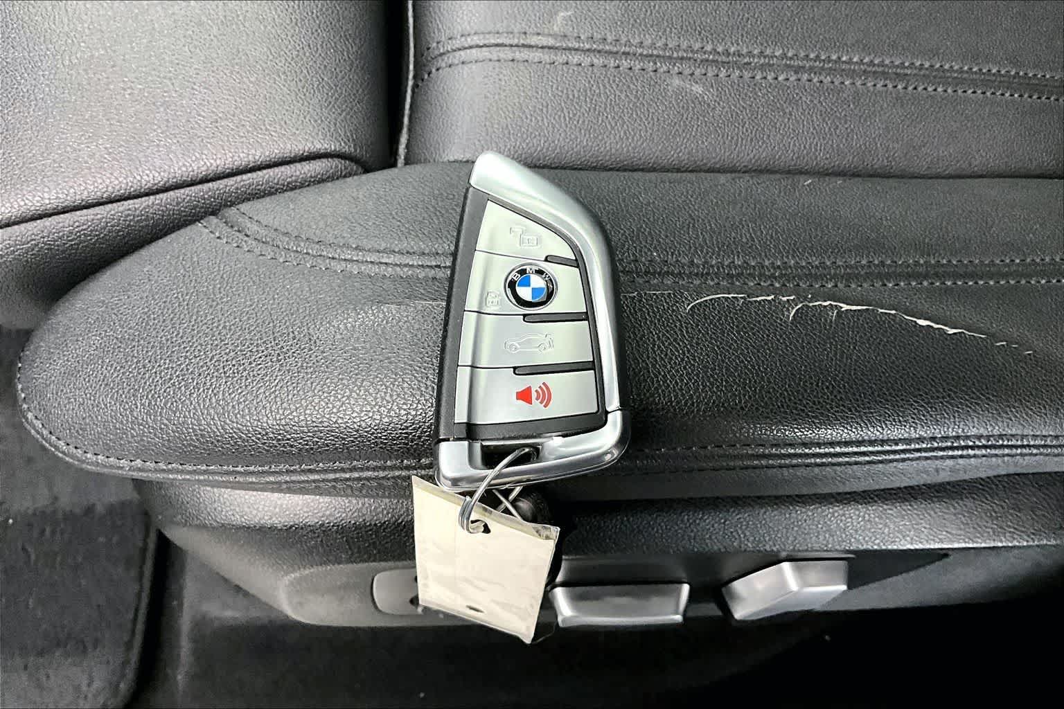 Thumbnail: 2020 BMW X5 - 19