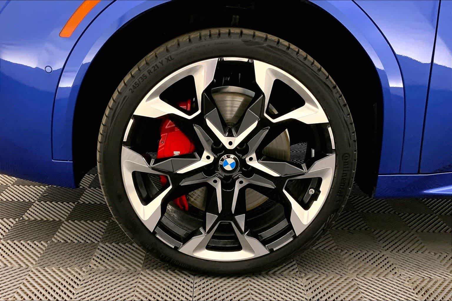 Thumbnail: 2025 BMW X2 - 8